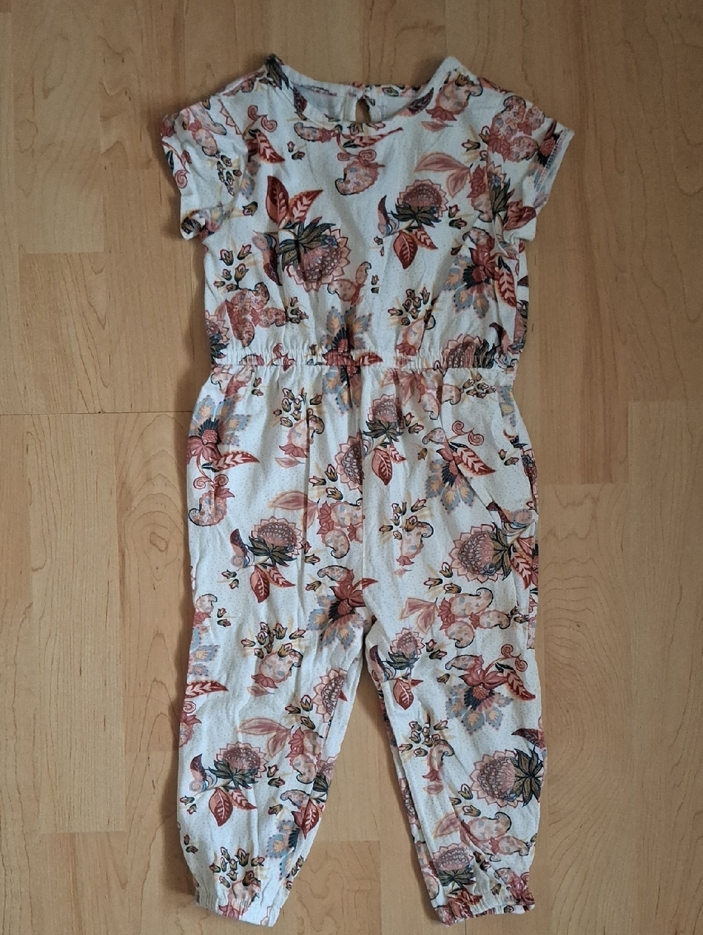 Old Navy One-Piece Jumpsuit Romper with Floral Paisley Print Size 18-24m